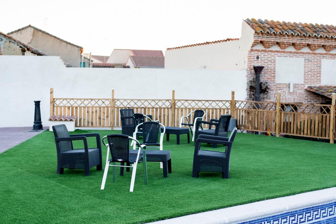 Hosteria Del Mudejar Avila Velayos Bagian luar foto