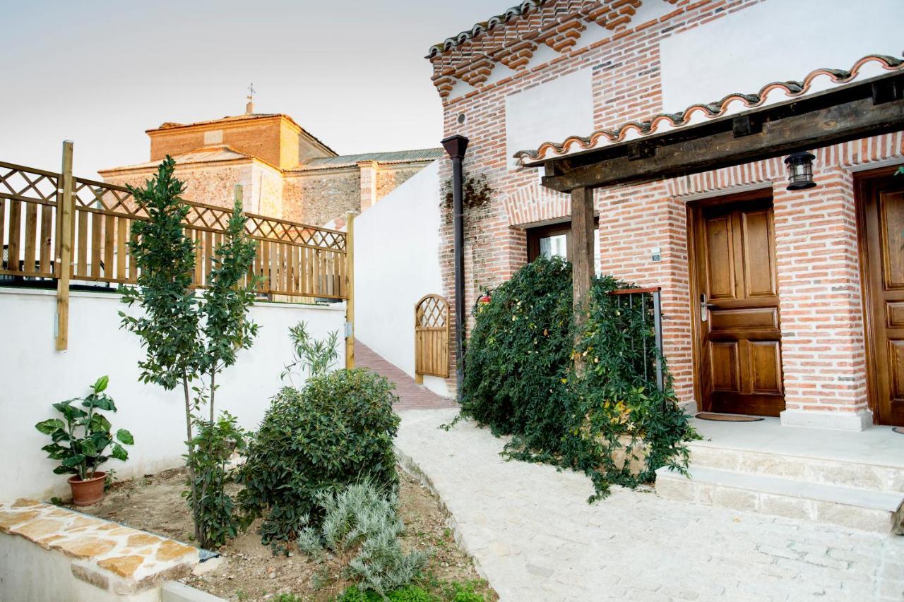 Hosteria Del Mudejar Avila Velayos Bagian luar foto