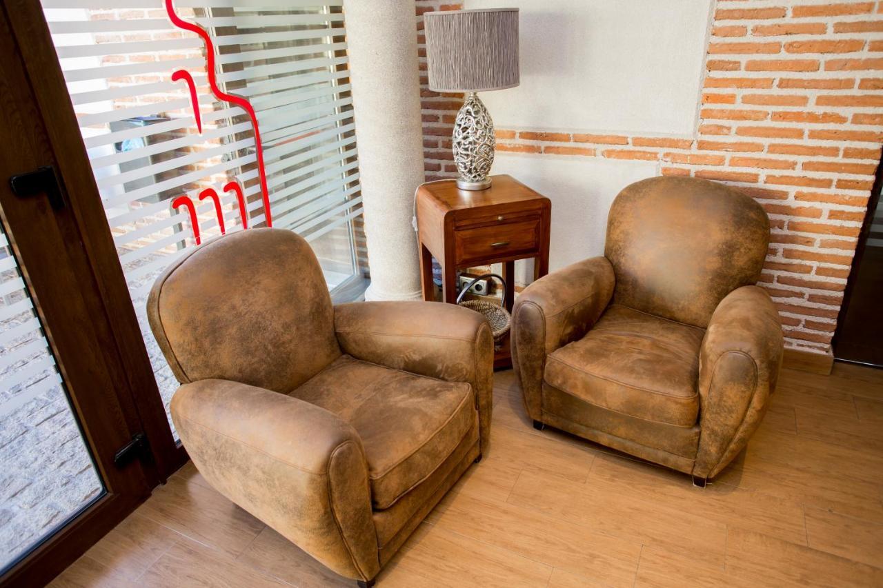 Hosteria Del Mudejar Avila Velayos Bagian luar foto