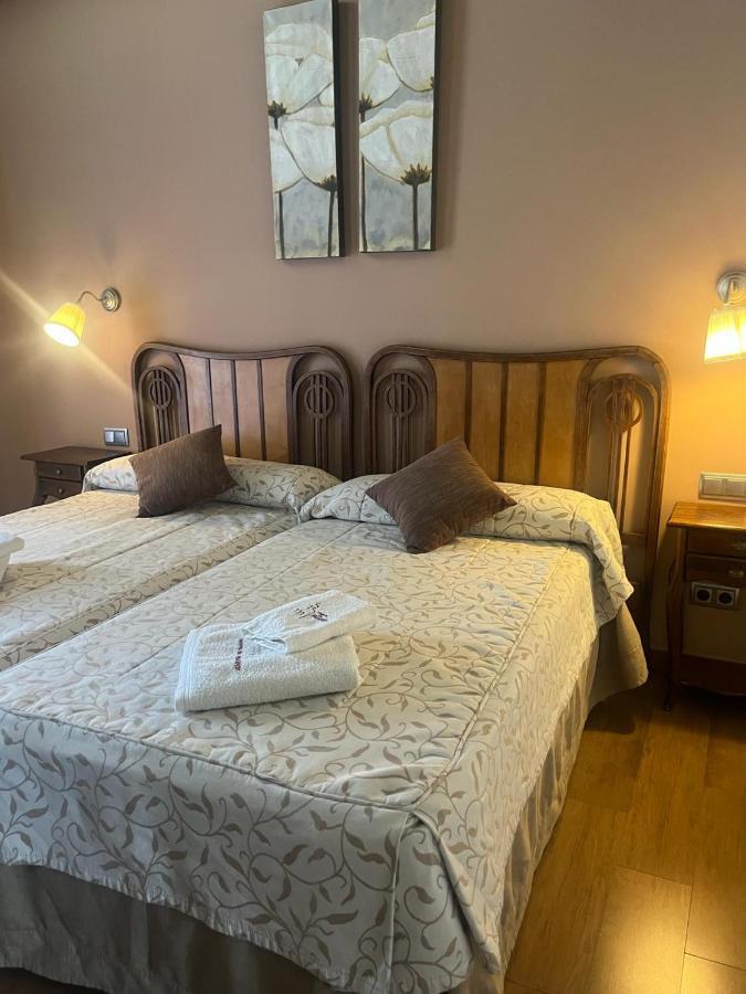 Hosteria Del Mudejar Avila Velayos Bagian luar foto