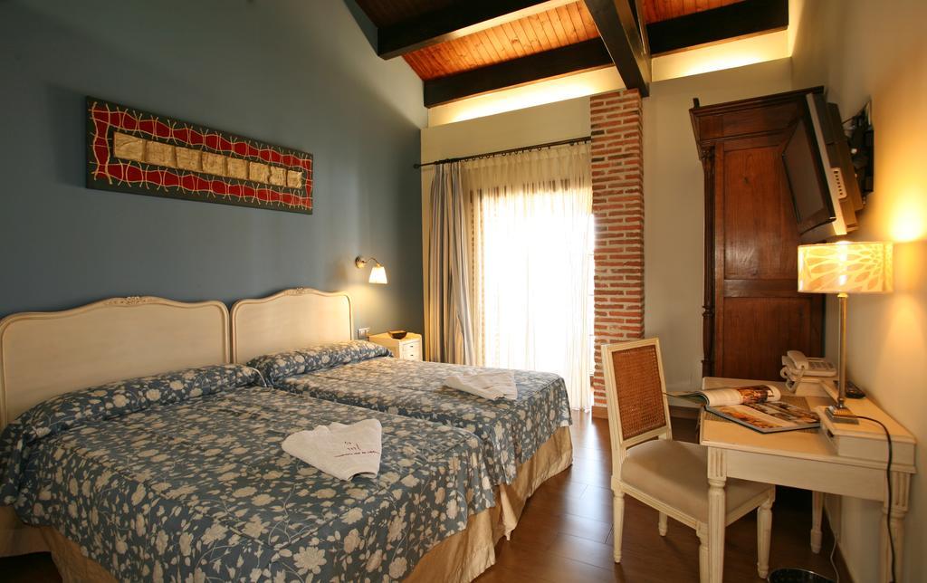 Hosteria Del Mudejar Avila Velayos Bagian luar foto