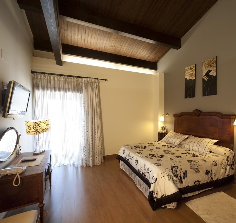 Hosteria Del Mudejar Avila Velayos Bagian luar foto